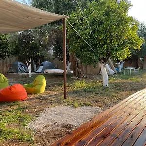  Albergue Himara Hostel